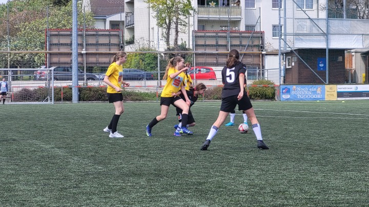 Fußball