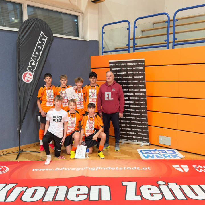 Krone Hallencup