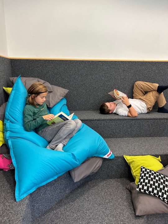 Bibliothek