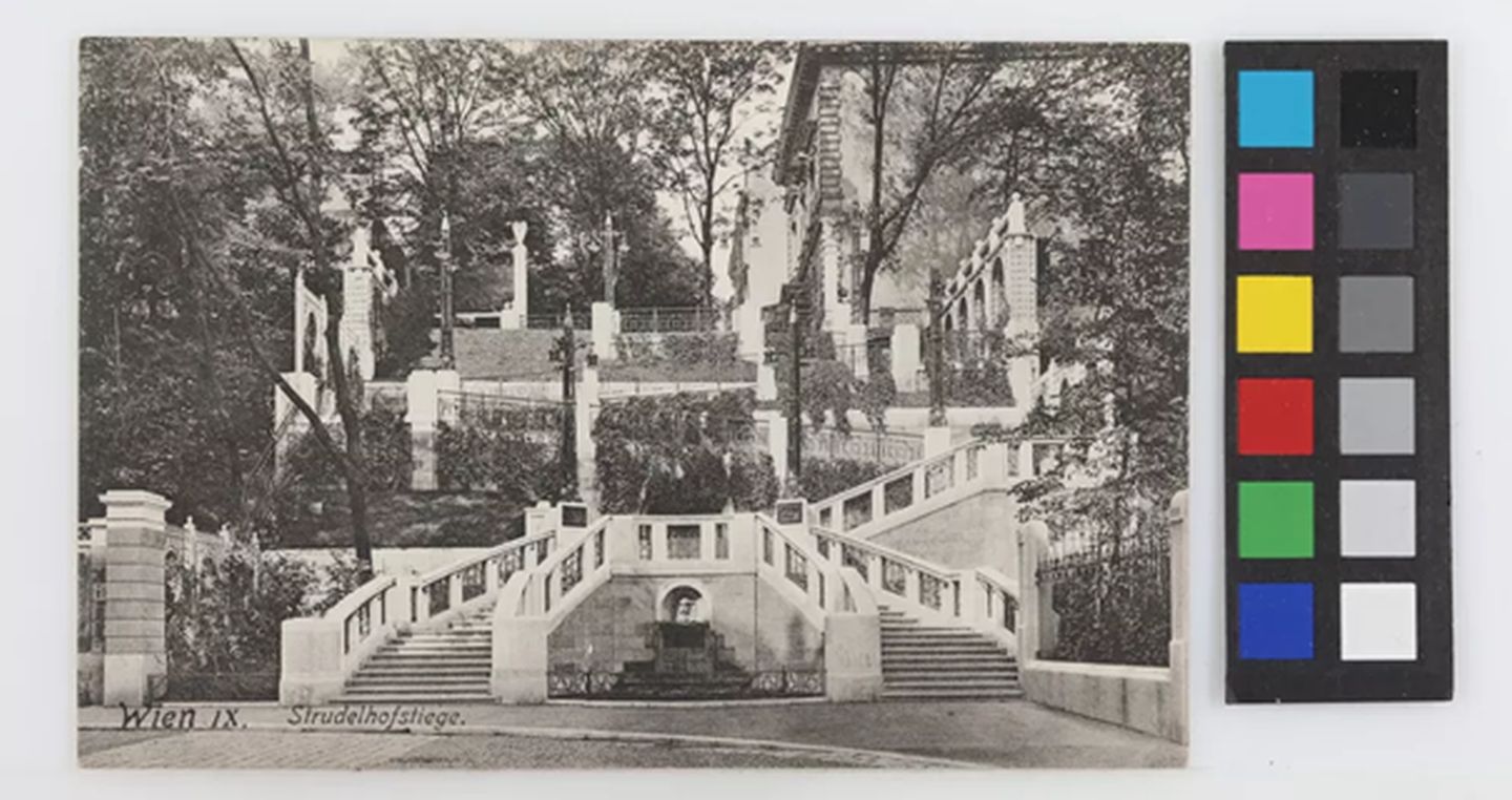 C Paul Ledermann (Hersteller), 9., Strudlhofgasse - Strudlhofstiege, Ansichtskarte, 1913 (Herstellung), Wien Museum Inv.-Nr. 249821, CC0 (https://sammlung.wienmuseum.at/objekt/973066/)